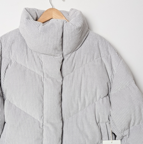NWT WILFRED Cloud Puff Coat Gull Grey Cush Cord Corduroy Jacket M Aritzia - Picture 12 of 14